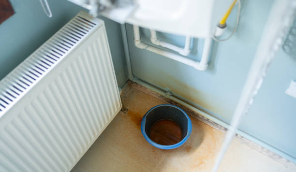 Best Sewage cleanup and water damage restoration  in East Rancho Dominguez, CA